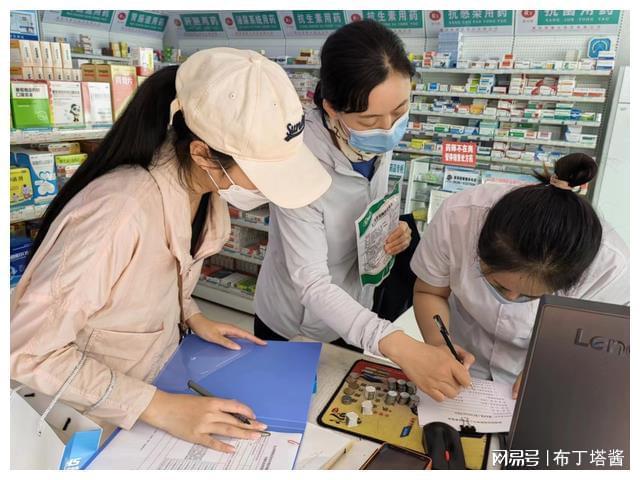 德宏最新小药店愿意套现的原因方法分析(最方便真实的德宏急用钱24小时套医保卡方法)